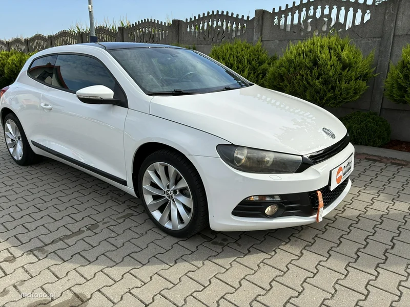 Volkswagen Scirocco III 46