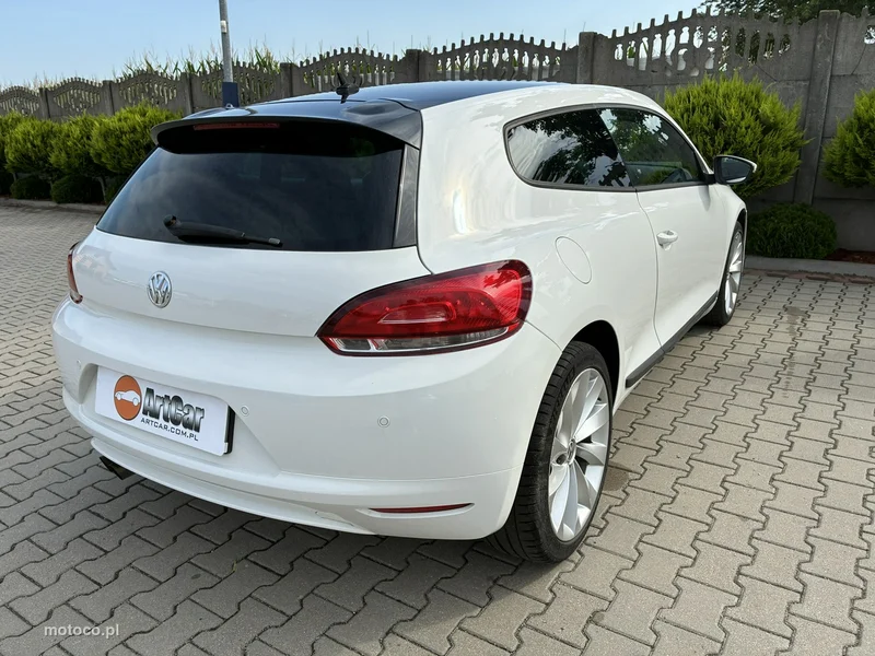 Volkswagen Scirocco III 6