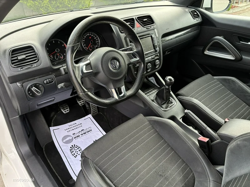 Volkswagen Scirocco III 59