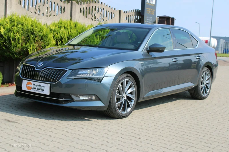 Skoda Superb III 12