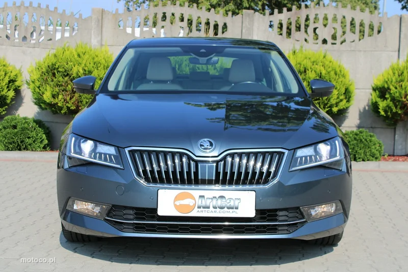 Skoda Superb III 17