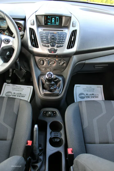 Ford Transit Connect 18
