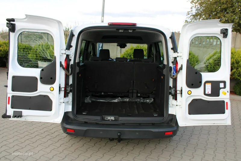Ford Transit Connect 32