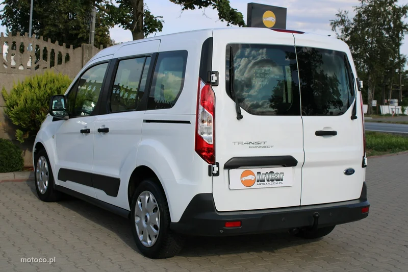 Ford Transit Connect 6