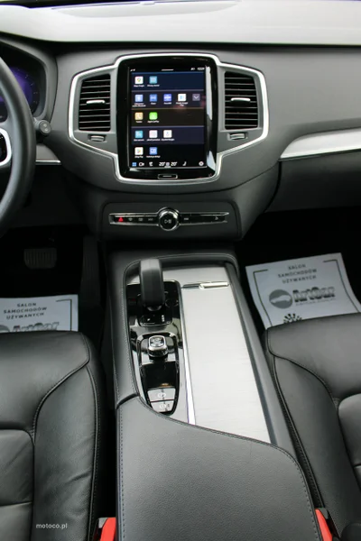 Volvo XC 90 17