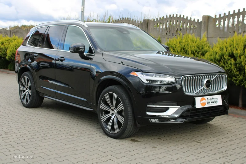 Volvo XC 90 30