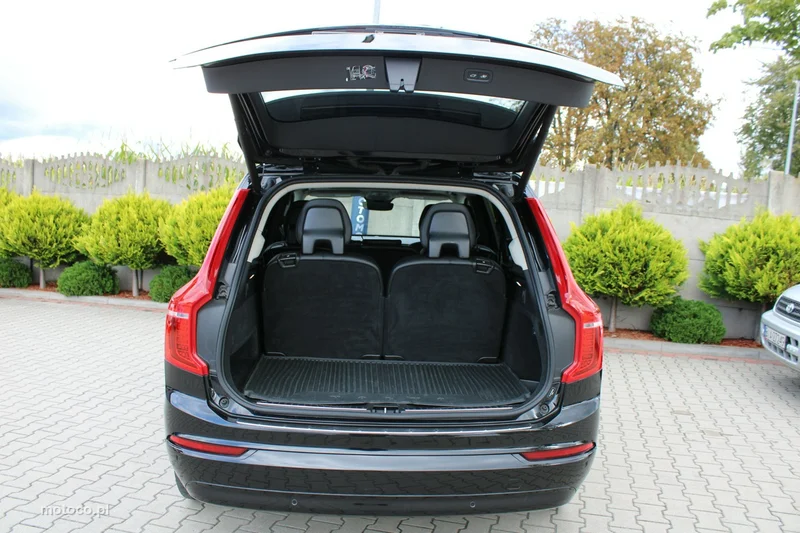 Volvo XC 90 38