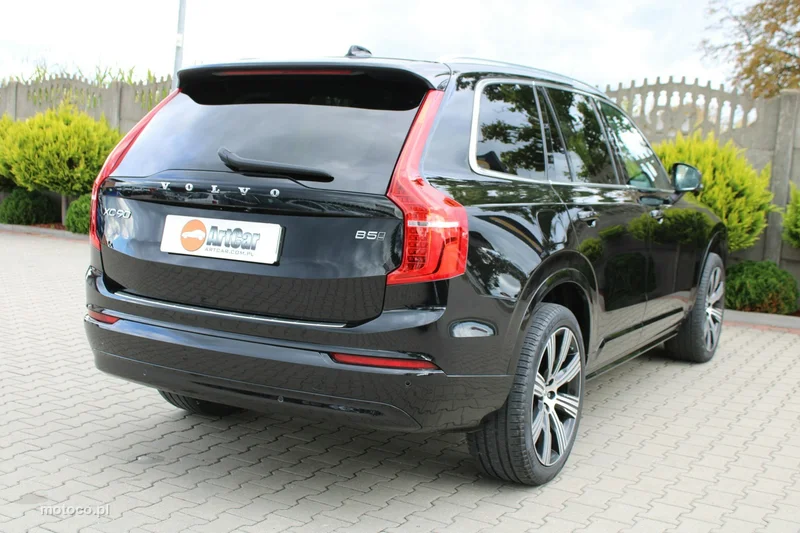 Volvo XC 90 48