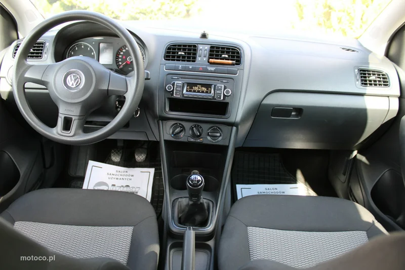 Volkswagen Polo V 6R 15