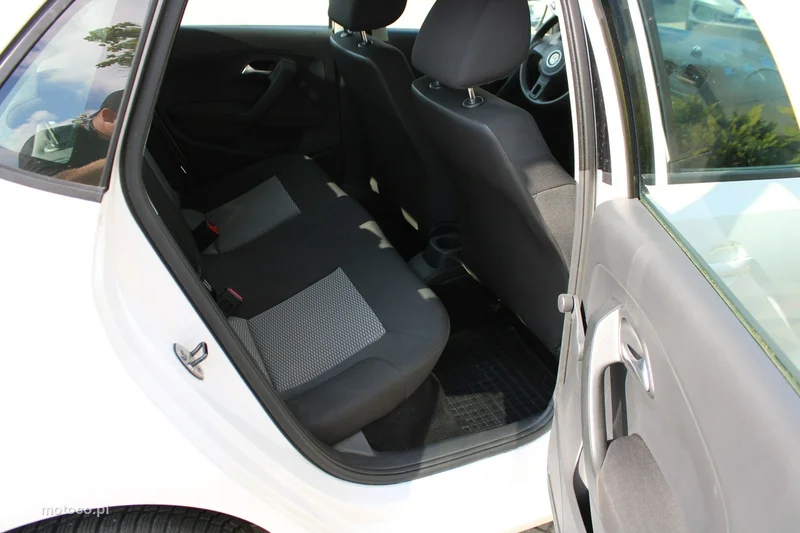 Volkswagen Polo V 6R 20
