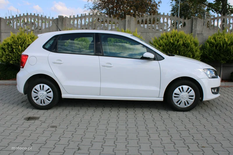 Volkswagen Polo V 6R 4