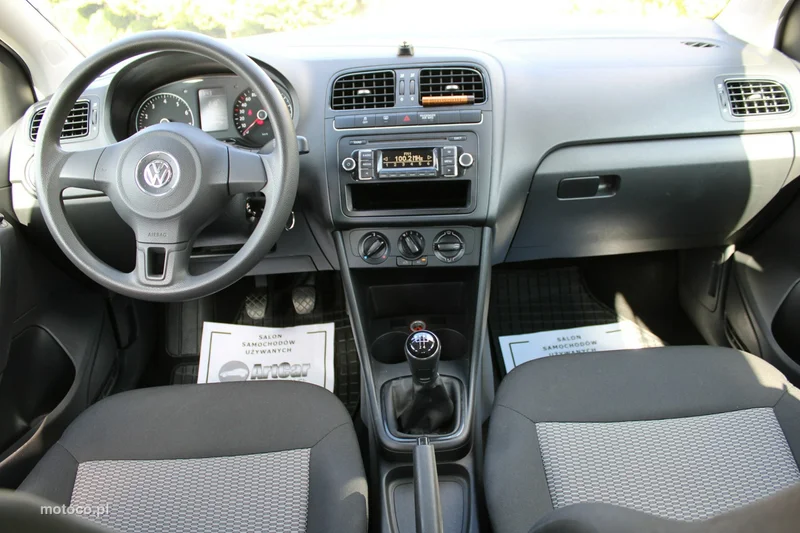Volkswagen Polo V 6R 42