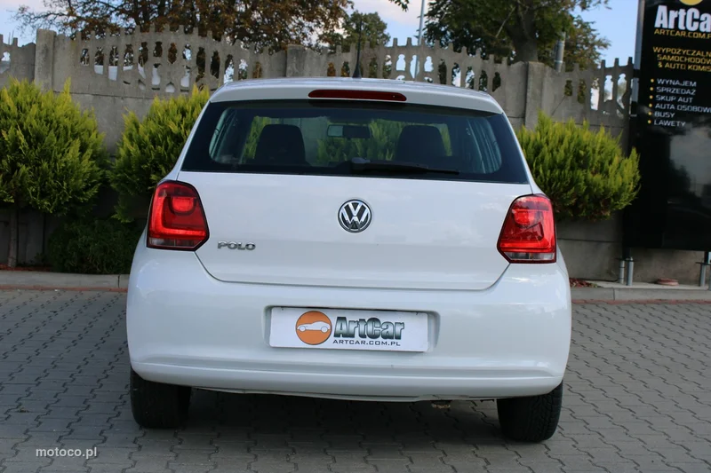 Volkswagen Polo V 6R 8