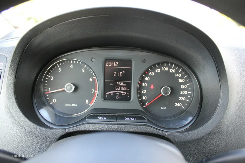 Volkswagen Polo V 6R 10