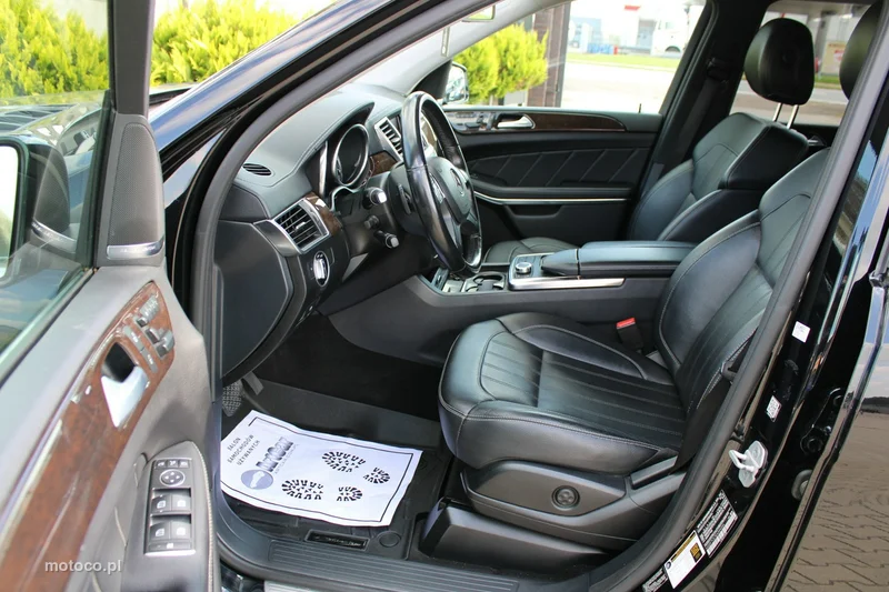 Mercedes-Benz GL X166 450 11