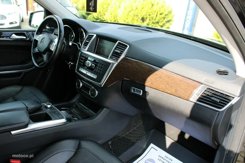 Mercedes-Benz GL X166 450 22