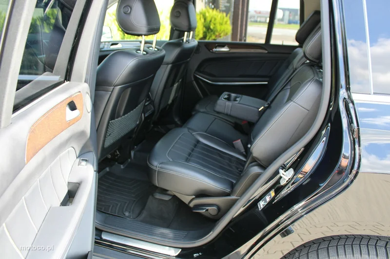 Mercedes-Benz GL X166 450 27