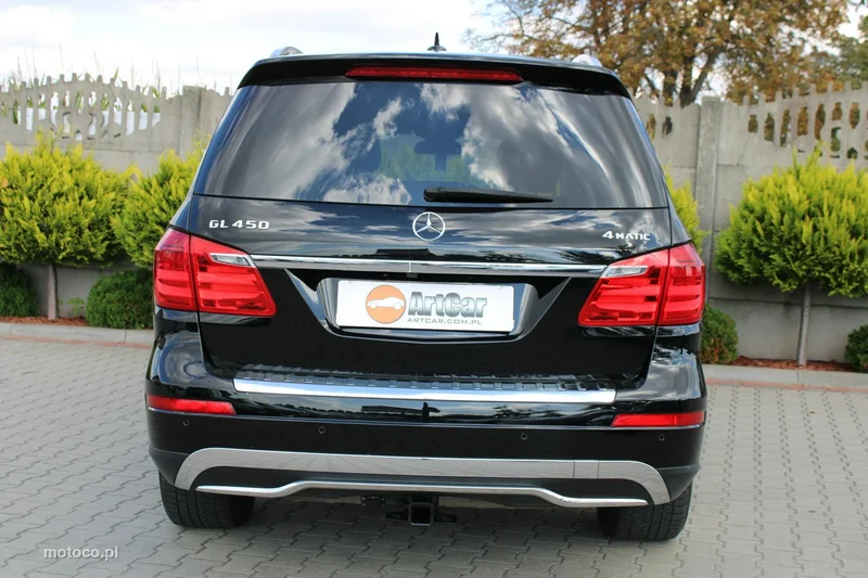 Mercedes-Benz GL X166 450 32