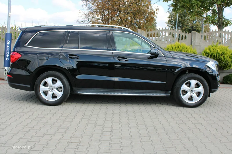 Mercedes-Benz GL X166 450 47