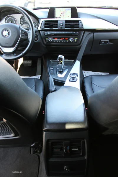 BMW Seria 3 F30 320 15