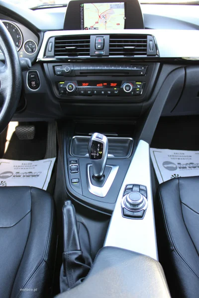 BMW Seria 3 F30 320 17