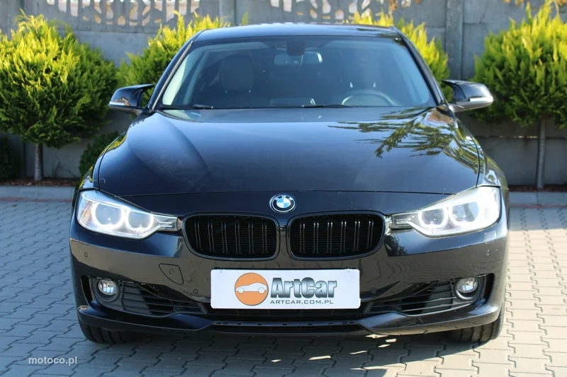 BMW Seria 3 F30 320 9