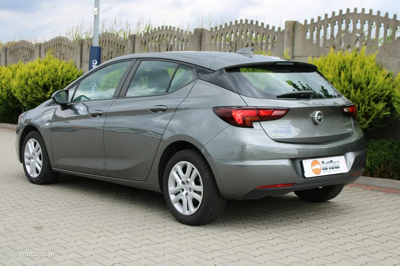 Opel Astra K 16