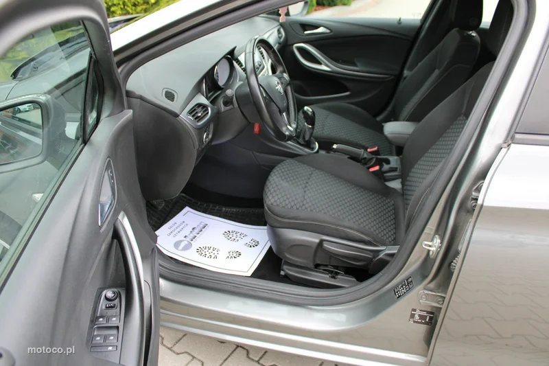 Opel Astra K 21