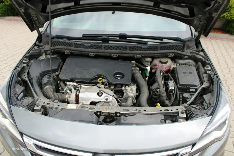Opel Astra K 41