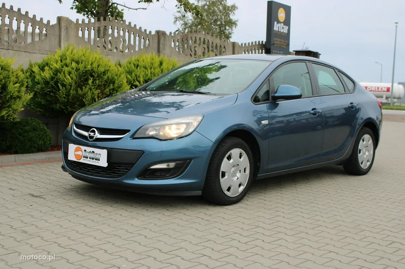 Opel Astra J 33