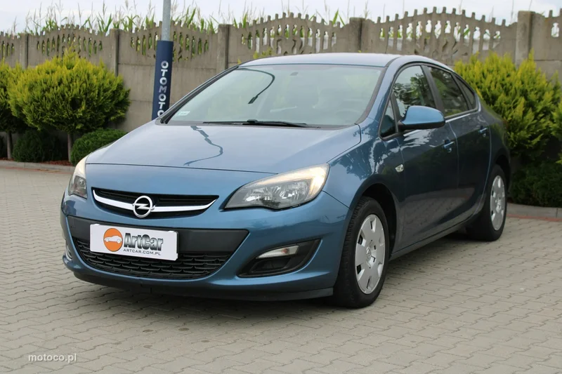 Opel Astra J 40