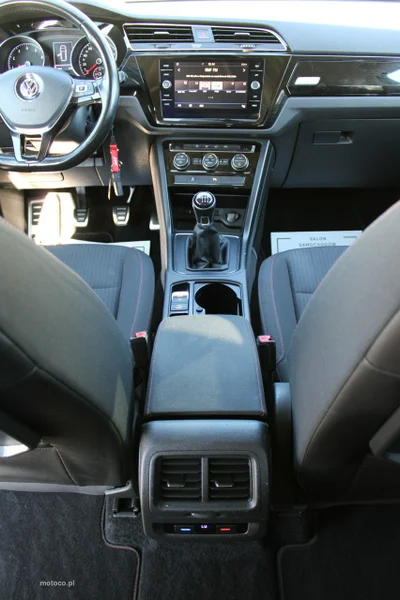 Volkswagen Touran 5T 20