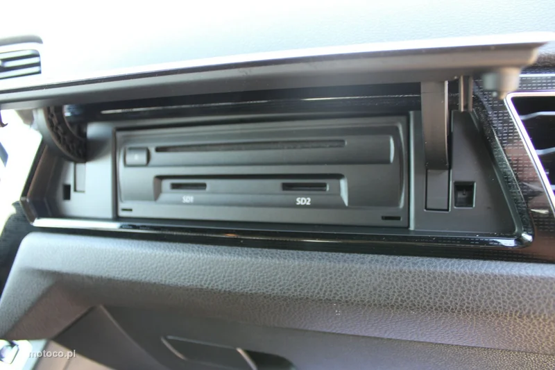 Volkswagen Touran 5T 24