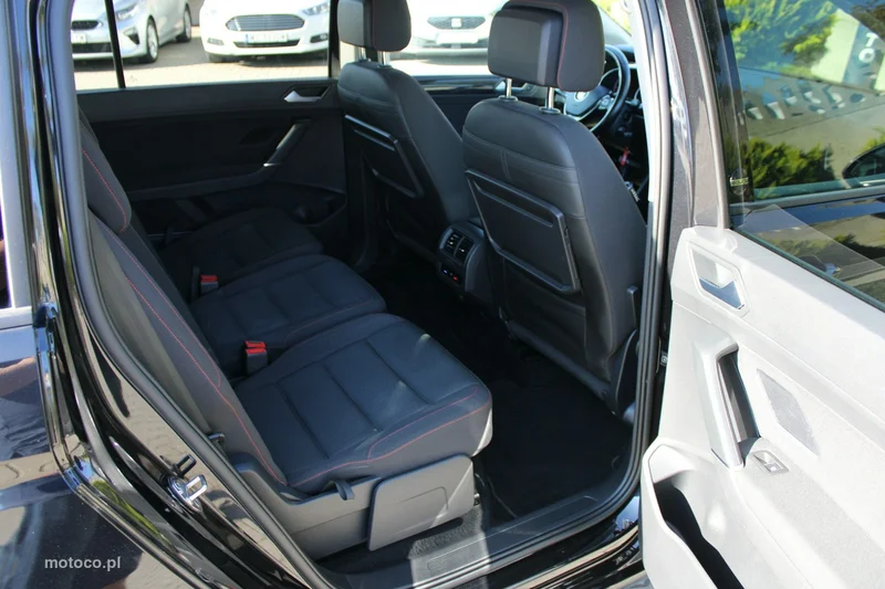 Volkswagen Touran 5T 25