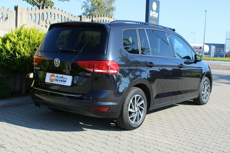 Volkswagen Touran 5T 34