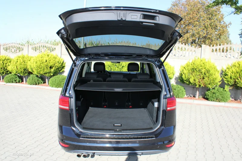 Volkswagen Touran 5T 37