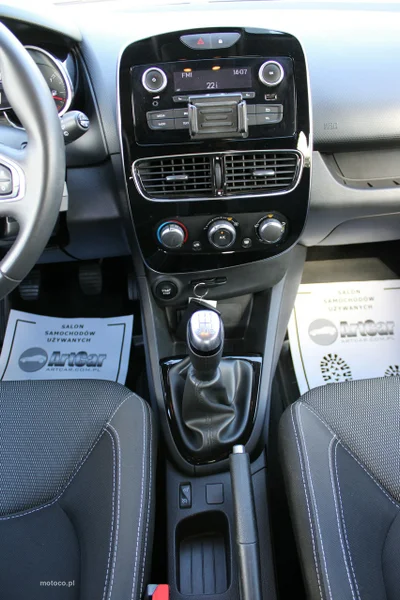 Renault Clio IV 16