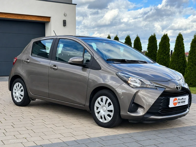 Toyota Yaris XP130 3