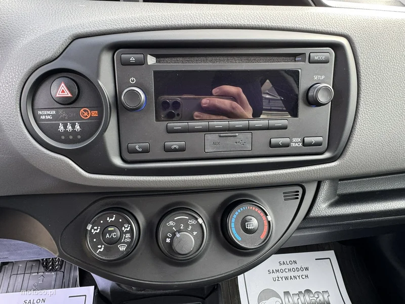 Toyota Yaris XP130 21
