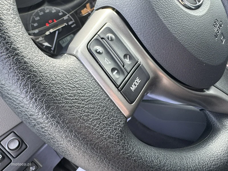 Toyota Yaris XP130 23