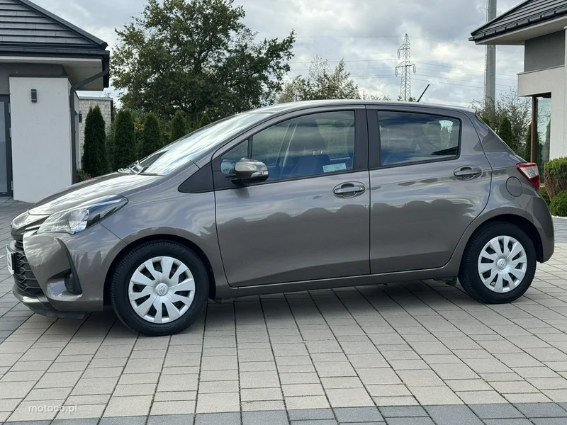 Toyota Yaris XP130 9