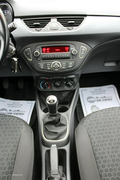Opel Corsa E 18