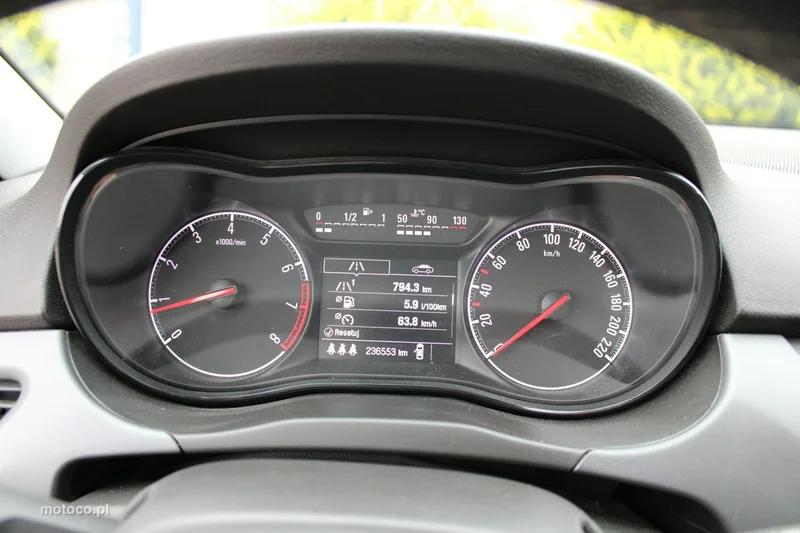 Opel Corsa E 35