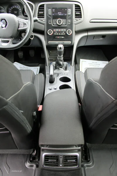 Renault Megane IV 17