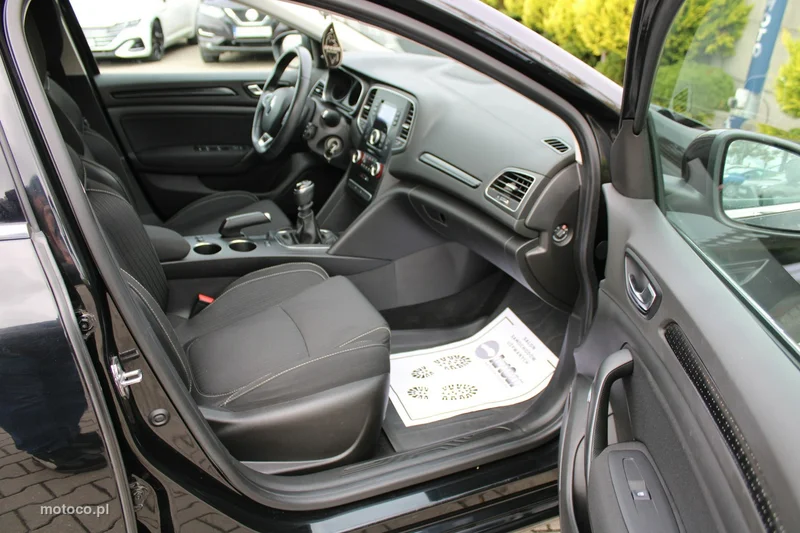 Renault Megane IV 19