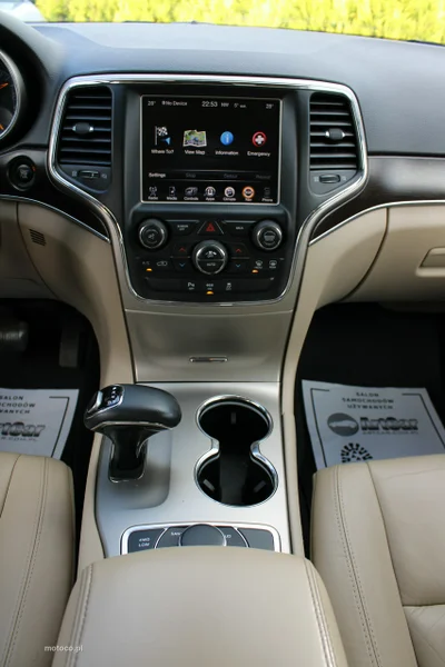 Jeep Grand Cherokee 19