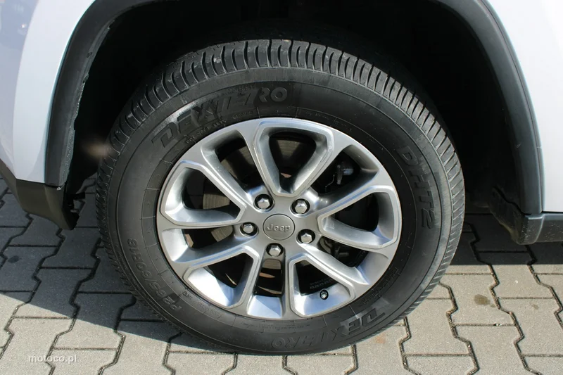 Jeep Grand Cherokee 42