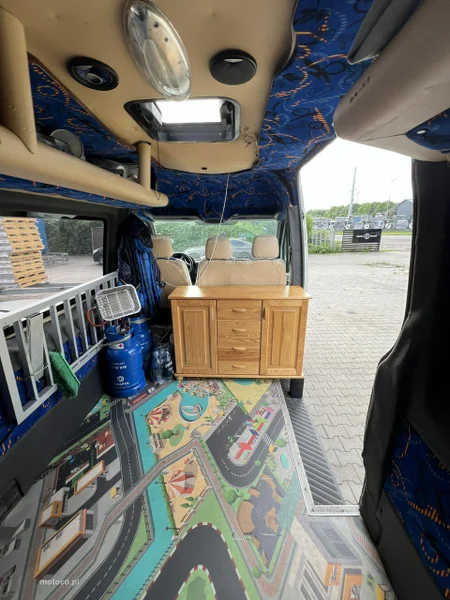 Volkswagen Crafter 27