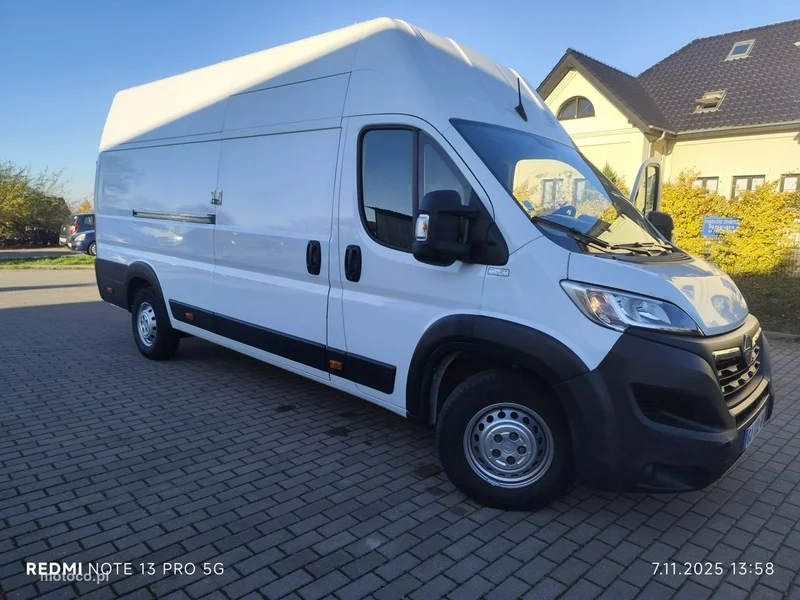 Opel Movano 34