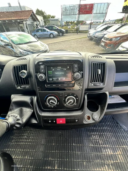 Peugeot Boxer 12
